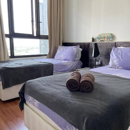 Homestay I-City Cantik, Tenang, Wifi, 4K Smart Tv, Netflix, Coway, Free Parking Shah Alam Exterior photo